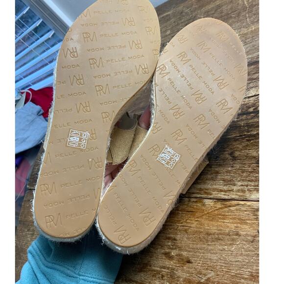 Pelle Moda Krew Wedges‎ 7.5